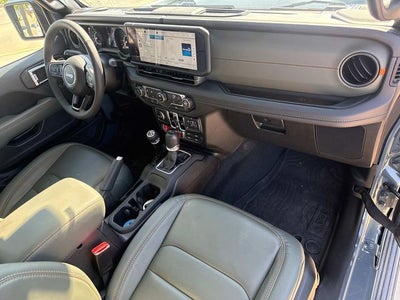 2025 Jeep Gladiator Mojave