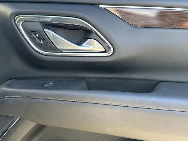 2023 GMC Yukon XL SLE