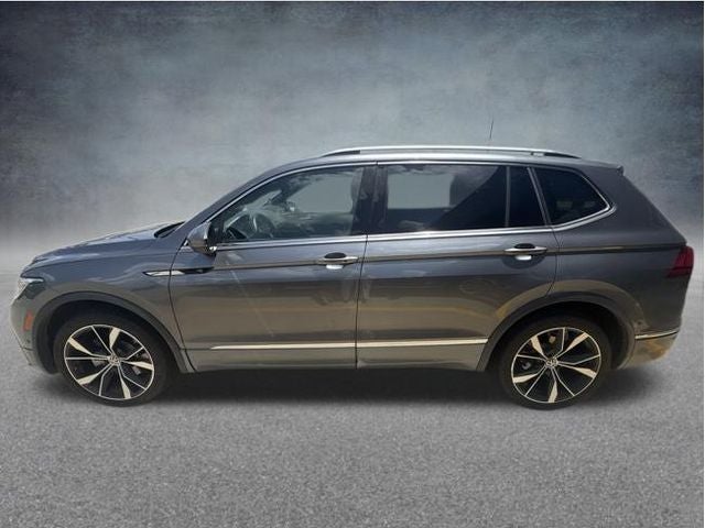 2022 Volkswagen Tiguan SEL R-Line
