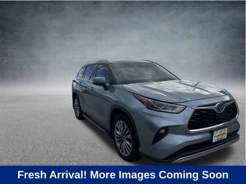 2021 Toyota Highlander Hybrid Platinum