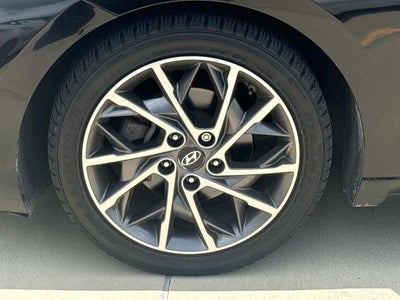 2020 Hyundai Elantra Limited