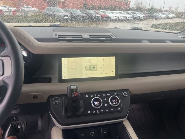 2024 Land Rover Defender S