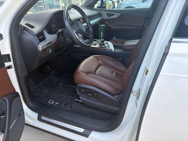 2019 Audi Q7 Premium Plus