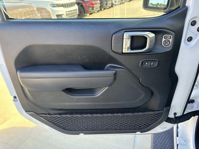 2022 Jeep Wrangler Unlimited Willys 4x4