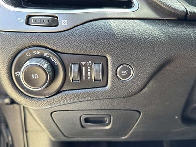 2019 Jeep Cherokee Limited FWD