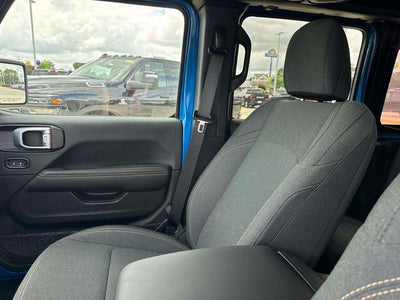 2024 Jeep Wrangler 4-Door Sahara 4x4