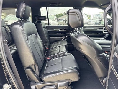 2024 Jeep Wagoneer Series II 4x2