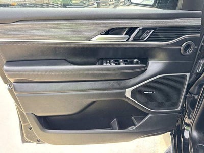 2024 Jeep Wagoneer Series II 4x2