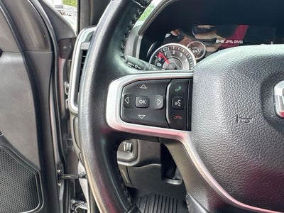 2022 RAM 1500 Big Horn Quad Cab 4x2 6'4' Box