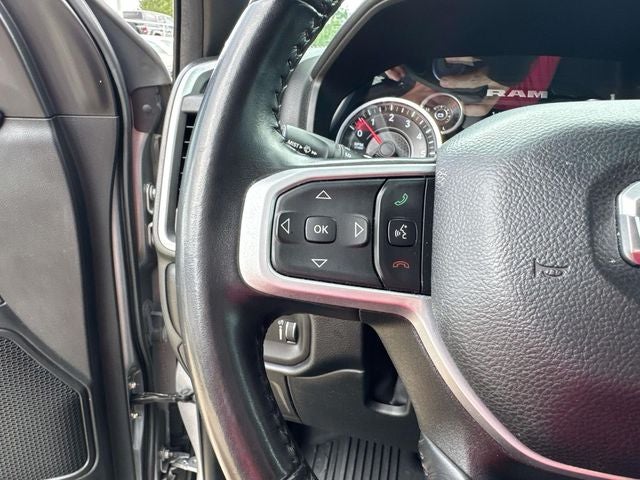 2022 RAM 1500 Big Horn Quad Cab 4x2 6'4' Box