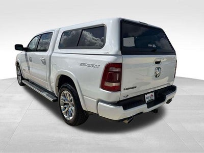 2022 RAM 1500 Laramie Crew Cab 4x2 5'7' Box