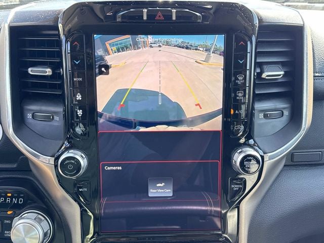 2022 RAM 1500 Laramie Crew Cab 4x4 5'7' Box