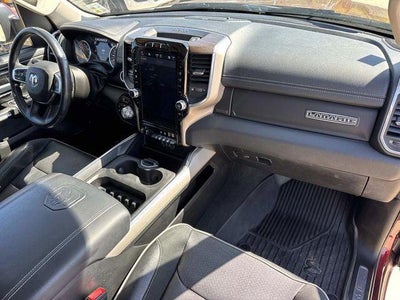 2022 RAM 1500 Laramie Crew Cab 4x4 5'7' Box