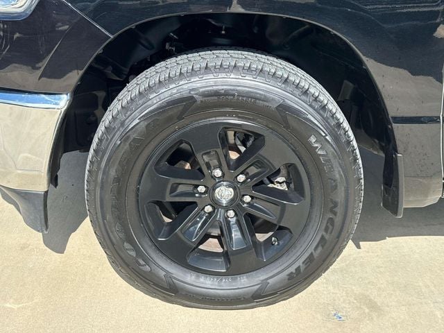 2024 RAM 1500 Laramie Crew Cab 4x4 5'7' Box