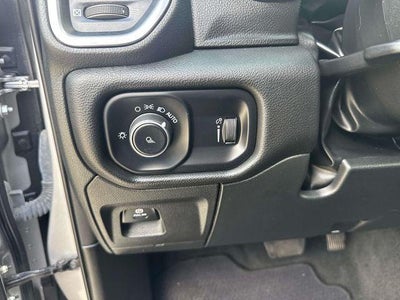 2024 RAM 1500 Laramie Crew Cab 4x4 5'7' Box