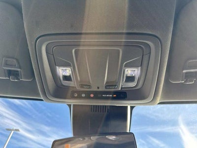 2022 Chevrolet Silverado 1500 2WD Crew Cab Short Bed Custom