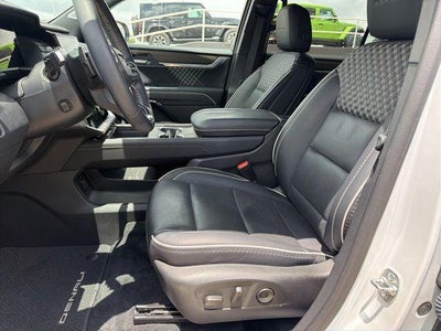2025 GMC Acadia AWD Denali