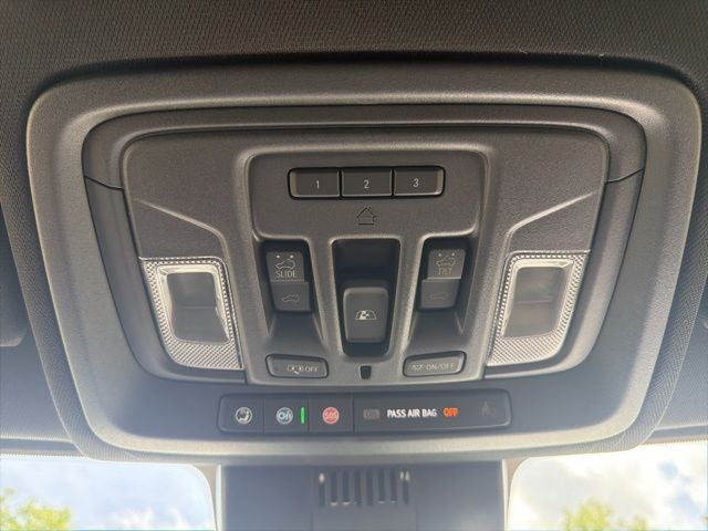 2026 GMC Sierra 1500 Crew Cab, Short Bed, AT4, 4WD