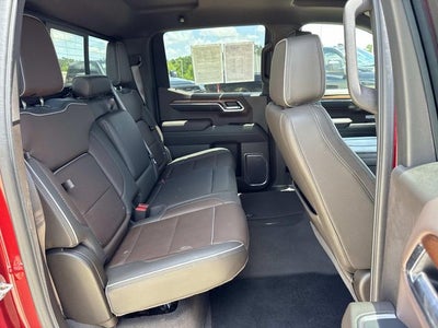 2023 GMC Sierra 1500 4WD Crew Cab Short Box Denali