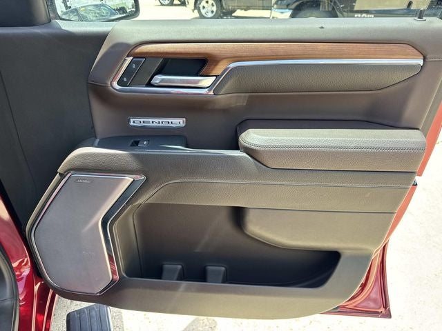2023 GMC Sierra 1500 4WD Crew Cab Short Box Denali