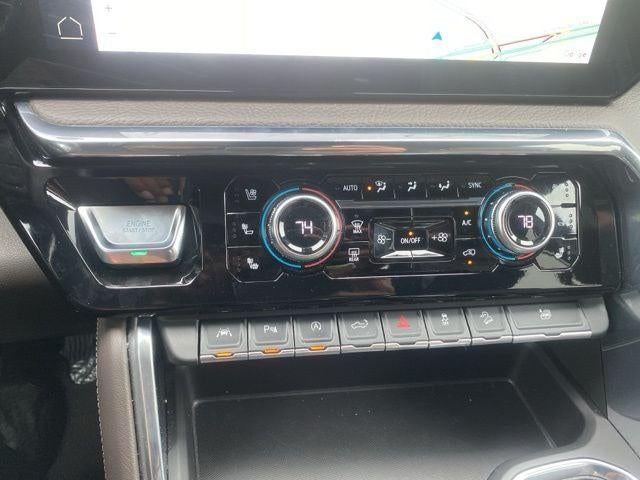 2023 GMC Sierra 1500 4WD Crew Cab Short Box Denali
