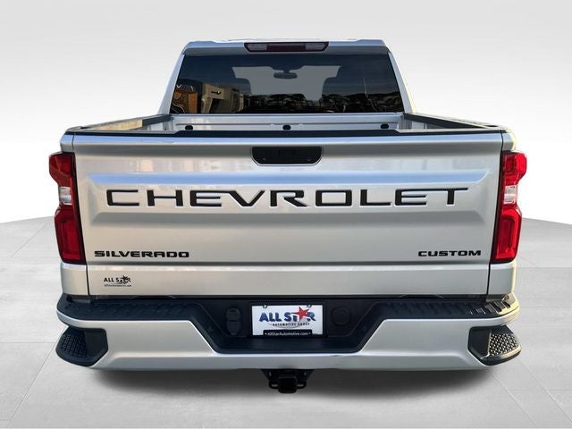 2021 Chevrolet Silverado 1500 2WD Crew Cab Short Bed Custom