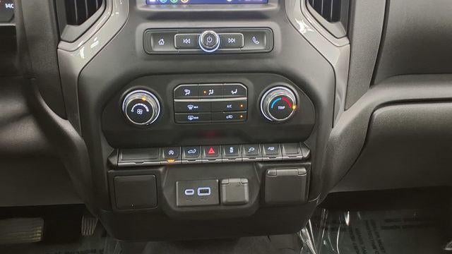 2021 Chevrolet Silverado 1500 2WD Crew Cab Short Bed Custom