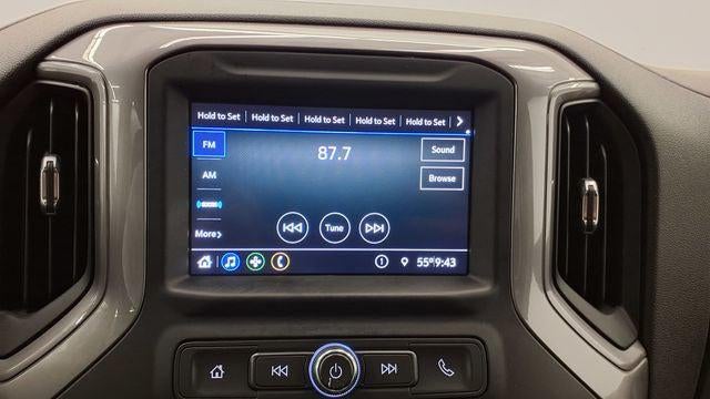 2021 Chevrolet Silverado 1500 2WD Crew Cab Short Bed Custom