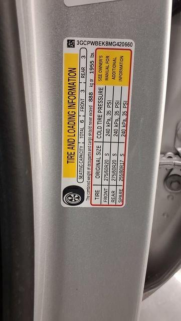 2021 Chevrolet Silverado 1500 2WD Crew Cab Short Bed Custom