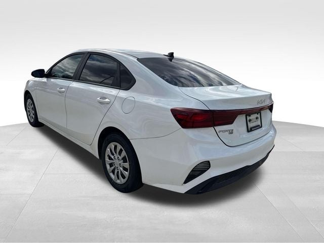 2022 Kia Forte FE