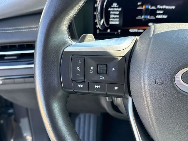 2024 INFINITI QX60 LUXE