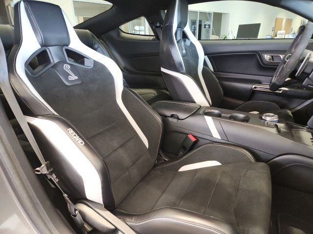 2022 Ford Mustang Shelby GT500 CF Track Pack
