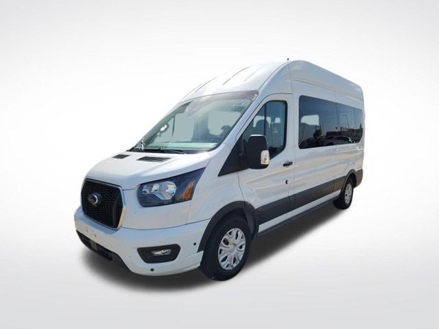 2025 Ford Transit-350 XLT 15 Passenger