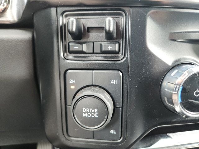 2024 Ford F-350SD Lariat DRW