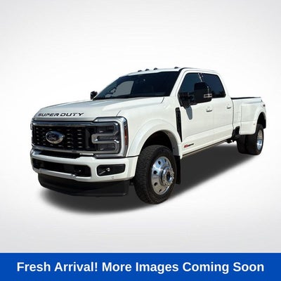 2025 Ford F-450SD Platinum DRW