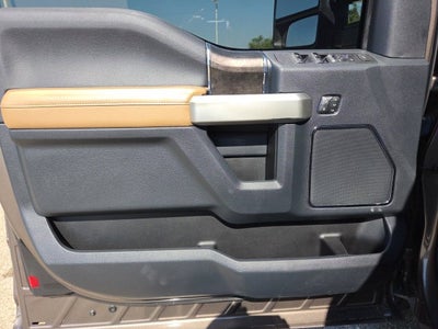 2022 Ford F-350SD Lariat