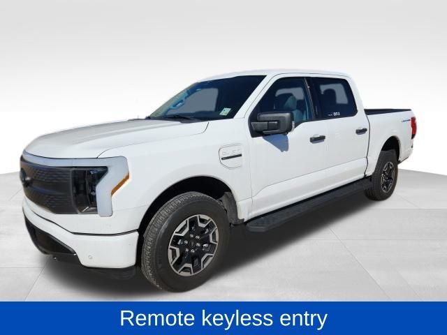 2023 Ford F-150 Lightning XLT