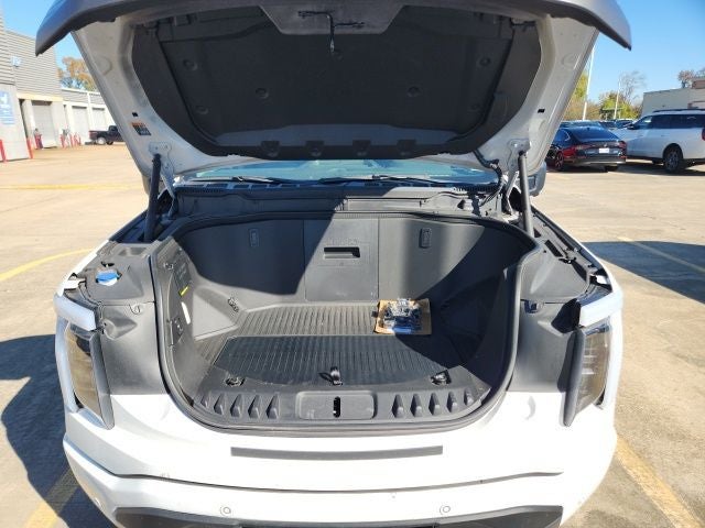 2023 Ford F-150 Lightning XLT