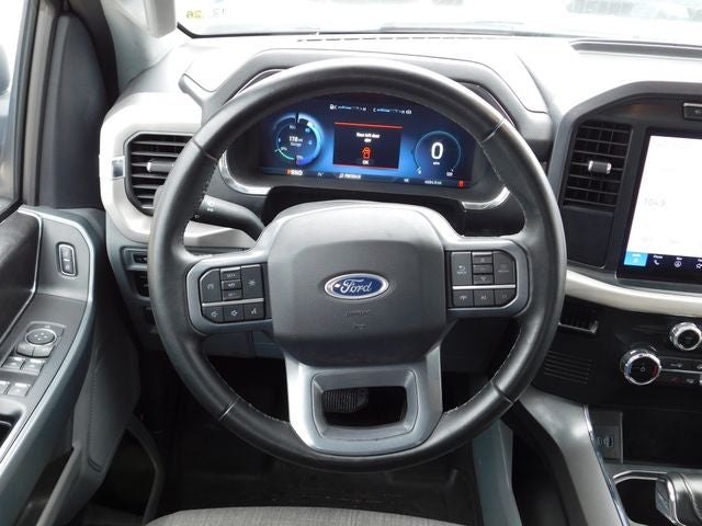 2023 Ford F-150 Lightning XLT