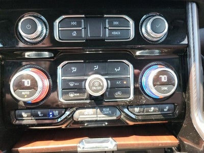 2023 GMC Yukon XL Denali Ultimate