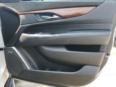 2019 Cadillac Escalade Luxury