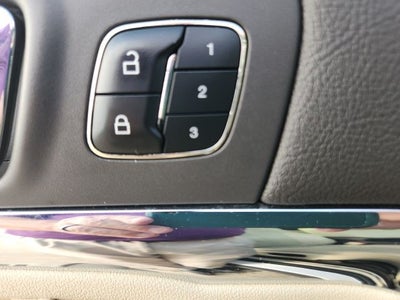 2013 Lincoln MKS Base