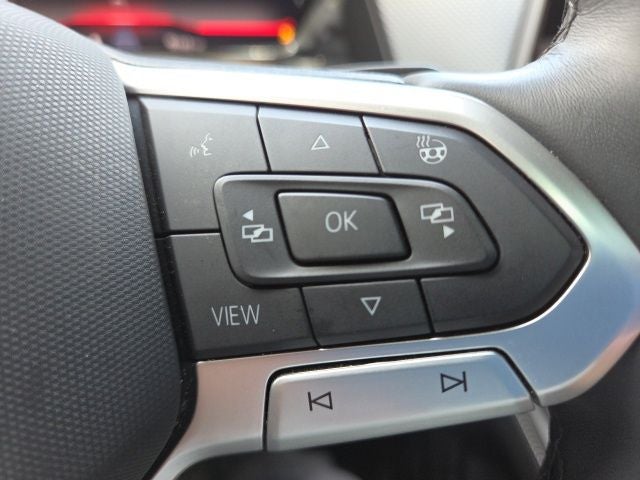2024 Volkswagen Atlas Cross Sport 2.0T SEL R-Line