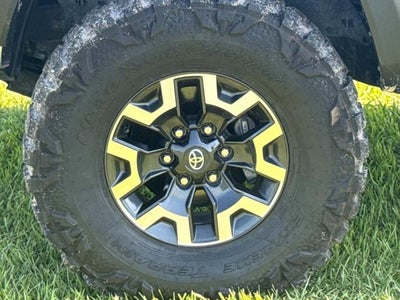 2023 Toyota Tacoma TRD Off-Road V6