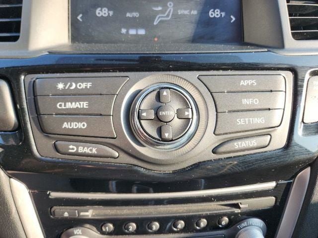 2020 Nissan Pathfinder SV