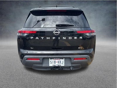 2022 Nissan Pathfinder SV