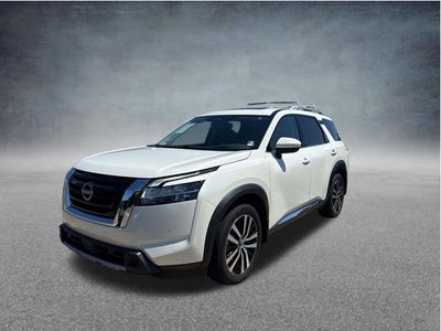 2024 Nissan Pathfinder Platinum