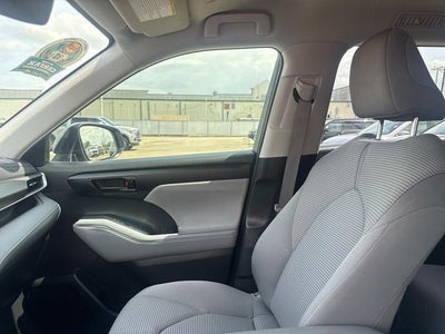 2023 Toyota Highlander L