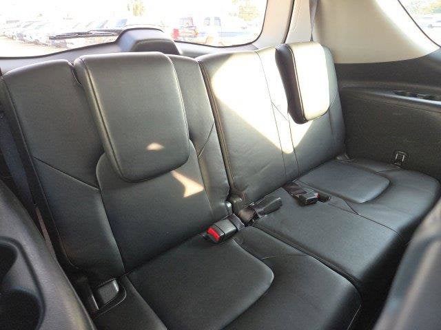 2023 INFINITI QX80 LUXE