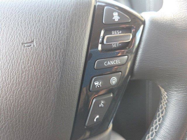 2023 INFINITI QX80 LUXE